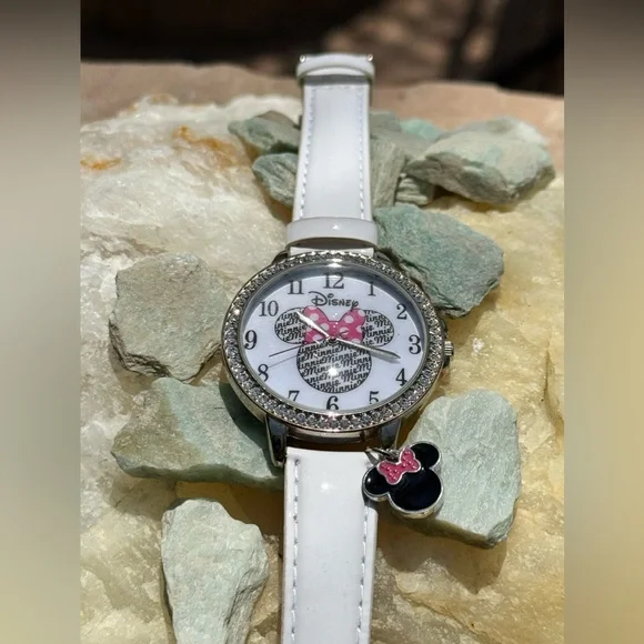 Disney | Accessories | Disney Minnie Mouse With A Pink Polka  display picture 1